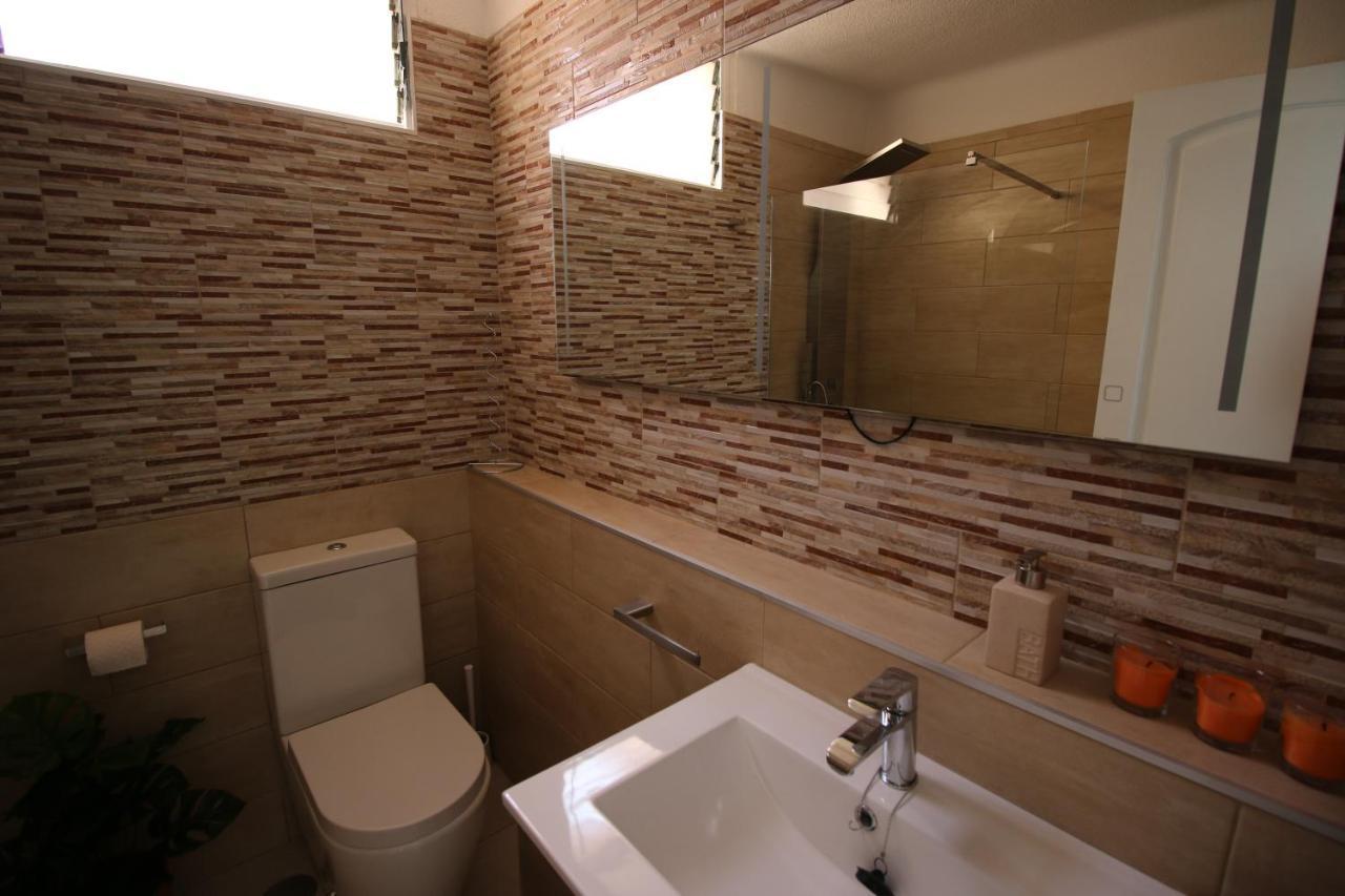 Casita Maria - Luxurious 1-Bedroom Apartment With Sea Views And Pool 圣米格尔德阿沃纳 外观 照片